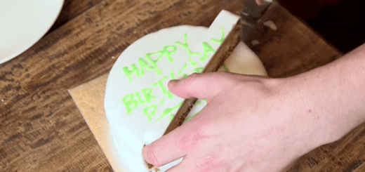 １人暮らしでも大丈夫！スポンジを乾燥させないケーキの切り方